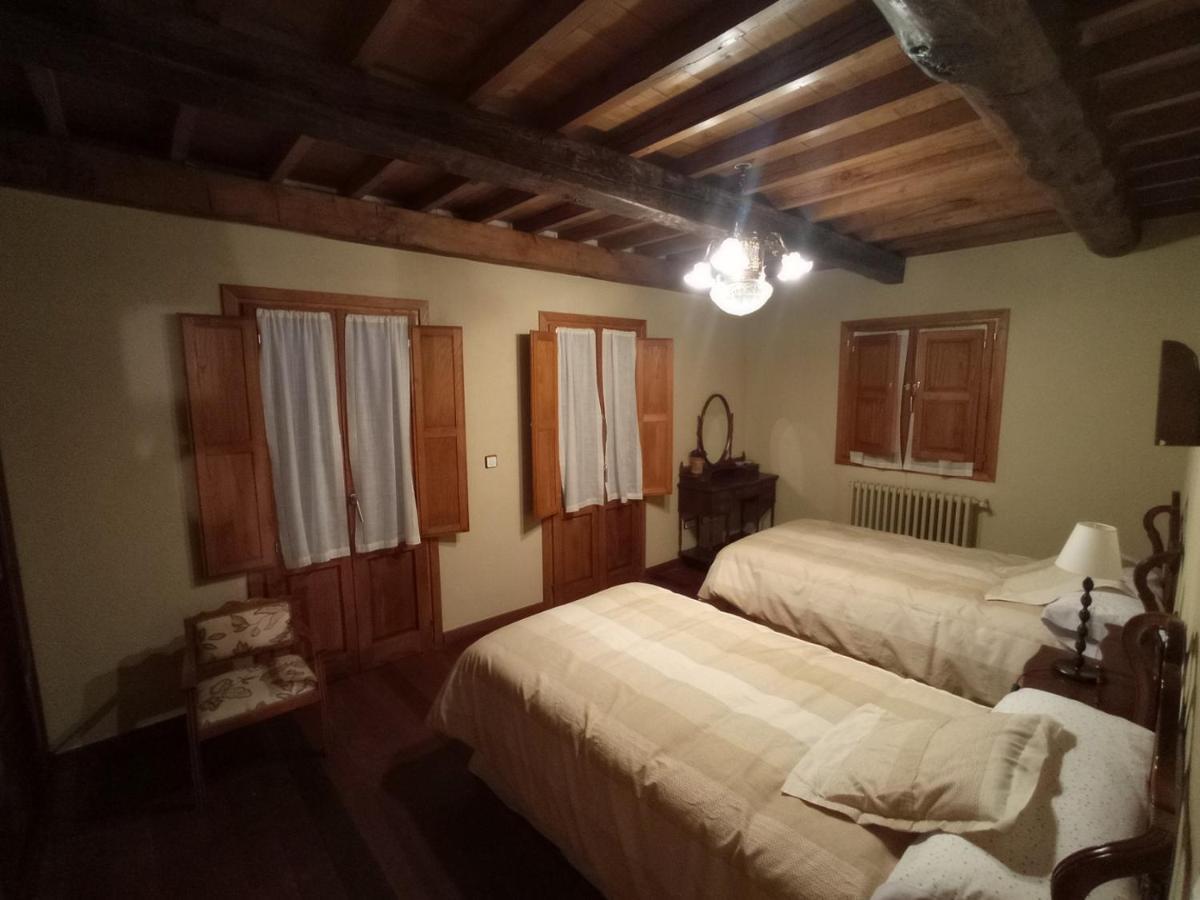 Casa De Abril 2 Villa San Cristobal de Valdueza Bagian luar foto